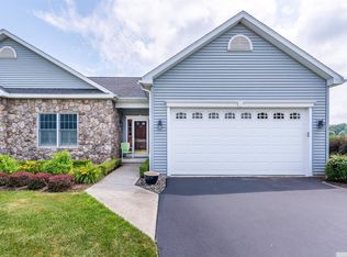 5 Bean Ln, Valatie, NY 12184