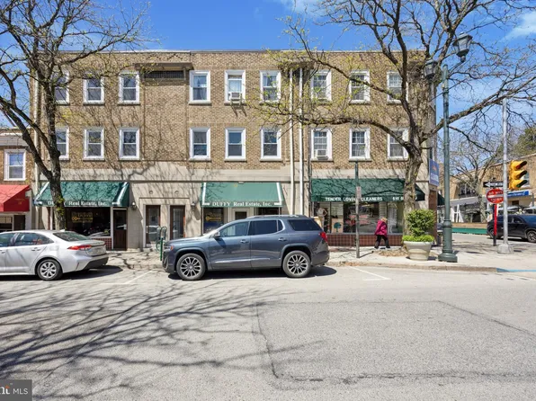 243 Haverford Ave #2, Narberth, PA 19072