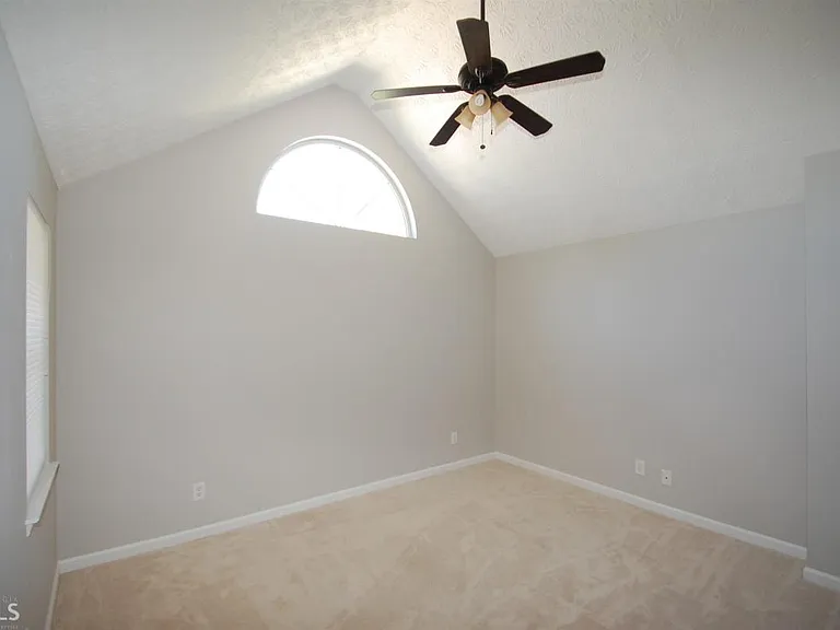 58 Braelinn Creek Ct — Photo 29