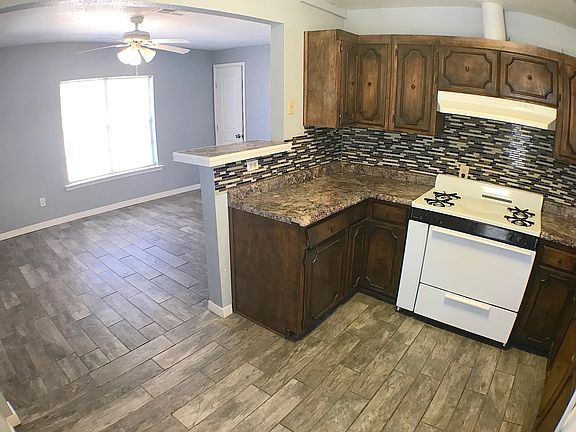 4th image of 451A La Mesa Ave