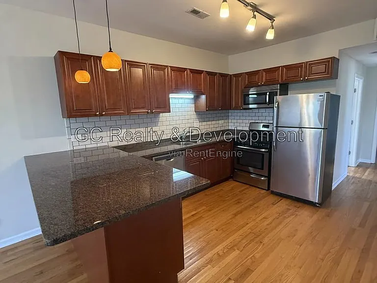 4842 N Albany Ave #3 — Photo 4