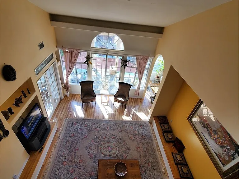 12944 Woodbridge St — Photo 24