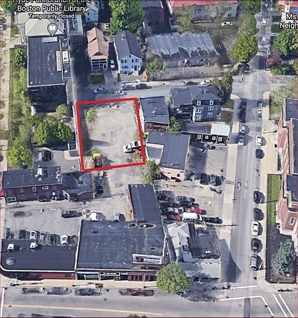 2nd image of 24 Winthrop St