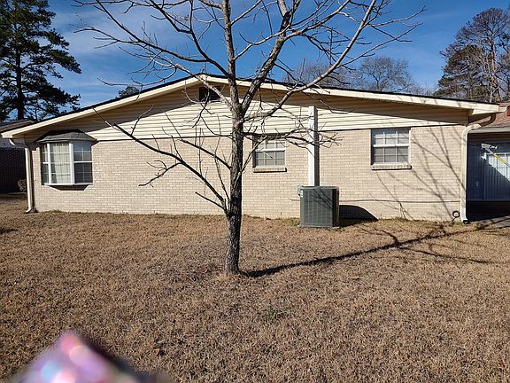 3rd image of 309 Arrowhead Dr