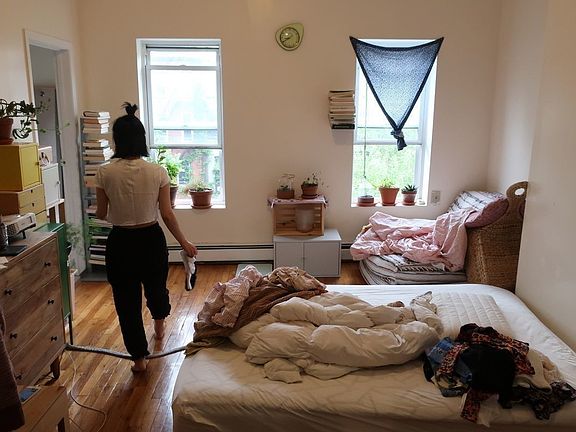 2nd image of 534 Lafayette Ave APT 4
