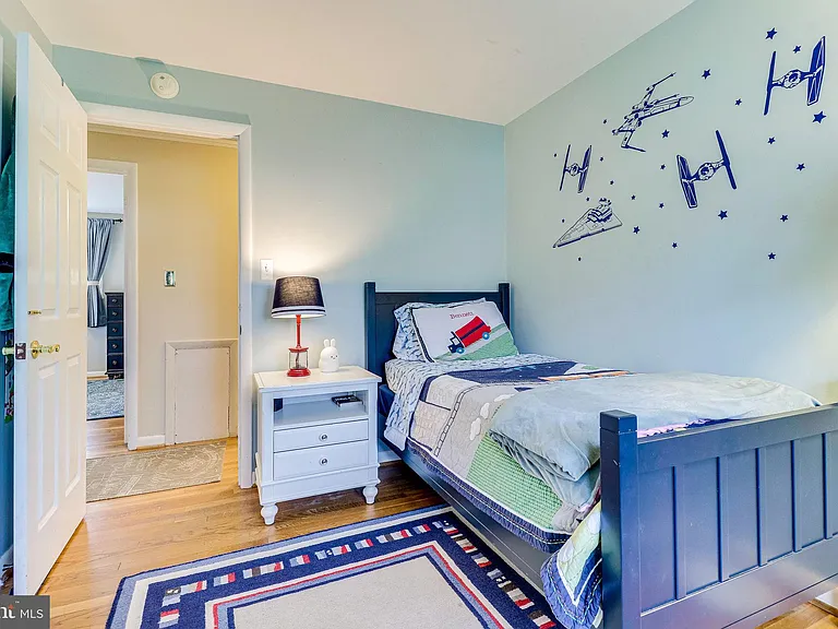6519 Engel Dr — Photo 43