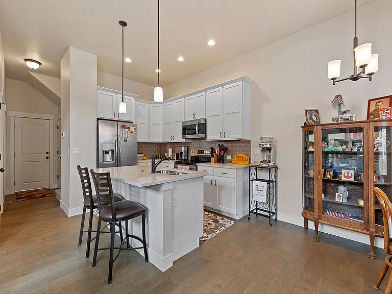 2443 Trio Falls Dr — Photo 7