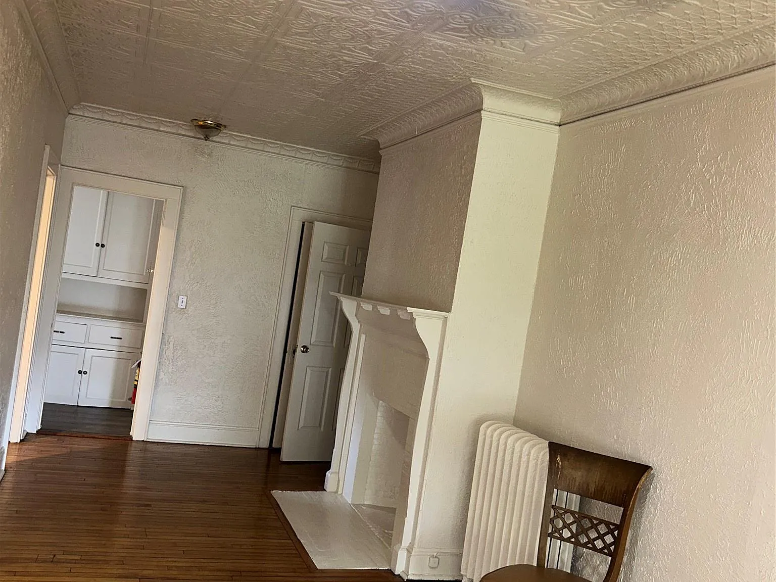 1 bed, 1.0 bath, 1000 sqft, $2,500 — Photo 3