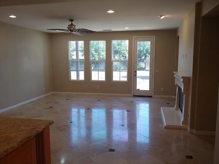 2875 Nettle Creek Ct — Photo 6