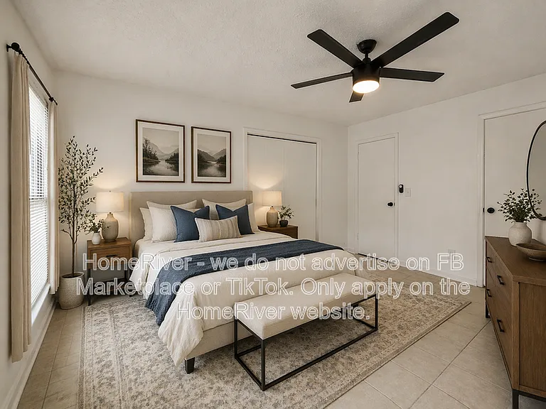 5482 Martins Crossing Rd — Photo 3