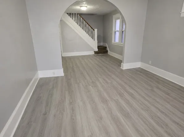 106 S Cleveland St #1, McAdoo, PA 18237