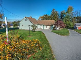 841 W Brubaker Valley Rd, Lititz, PA 17543
