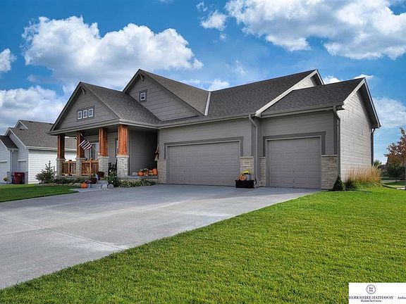 2nd image of 10568 S 110th Ave