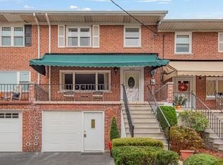 564 Wynnewood Rd, Pelham, NY 10803