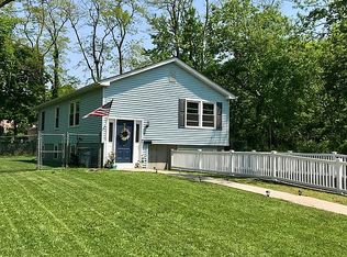 53 W 2nd St, Patchogue, NY 11772