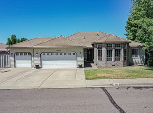 930 Amanda Way, Central Pt, OR