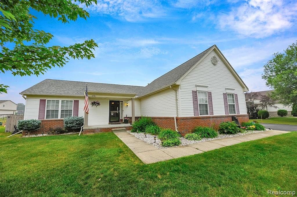 8196 Loon Ln, Grand Blanc, MI 48439 MLS 20230052314 Zillow