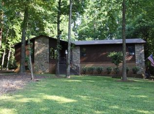 4423 Lake Shore Rd N, Denver, NC 28037