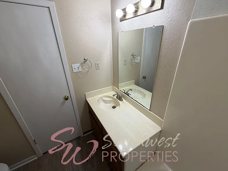 107 Willow Ln #A — Photo 13