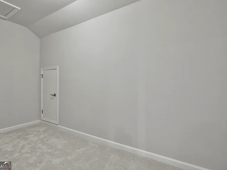 148 Soundview Trce — Photo 45