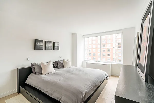 Rented by Compass | media 43