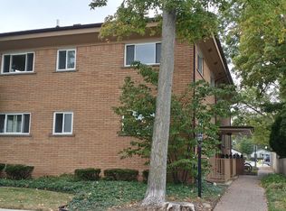 2430 Riverside Dr APT 6, Trenton, MI 48183