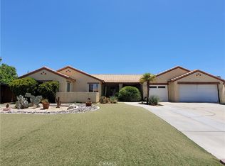 12863 Boulder Creek Rd, Victorville, CA 92392