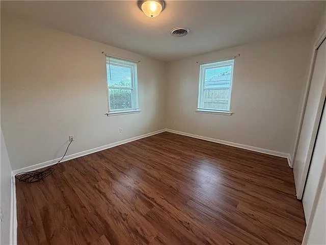 1210 Edenborn Ave — Photo 9
