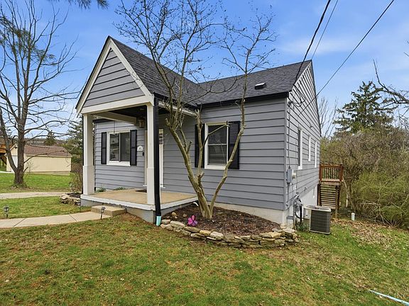 3rd image of 5073 Valley Ridge Rd