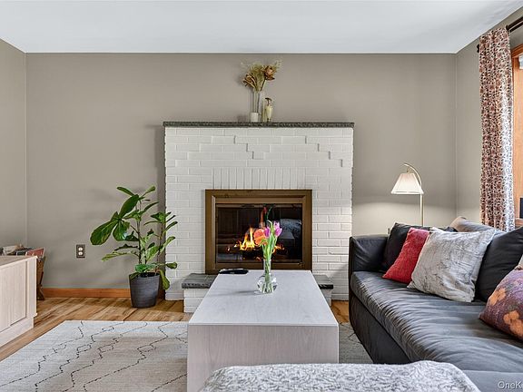 5th image of 127 Belvedere Road
