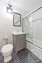 Rented by Nolita Group