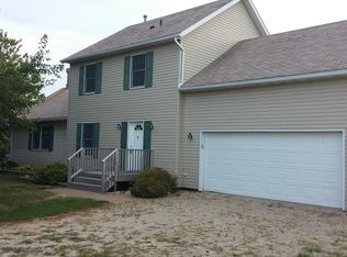 24999 Tagus Ave, Hutchinson, MN 55350