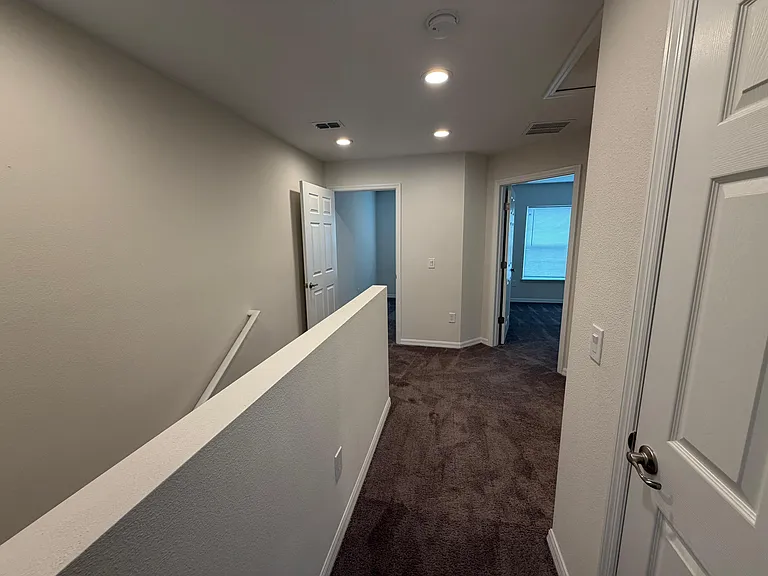 2124 Penny Ln — Photo 33