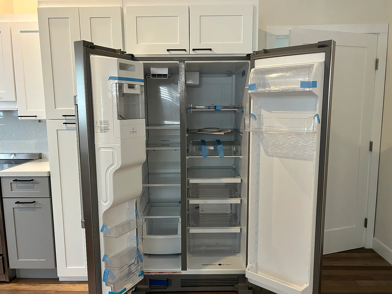 1 bed, 708 sqft, $2,700 — Photo 3