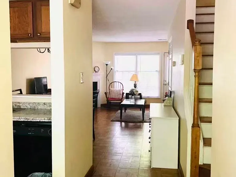 224 Saint Andrews Ln — Photo 4