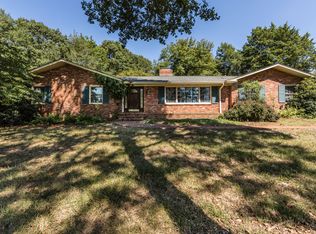 4801 Carmel Club Dr, Charlotte, NC 28226