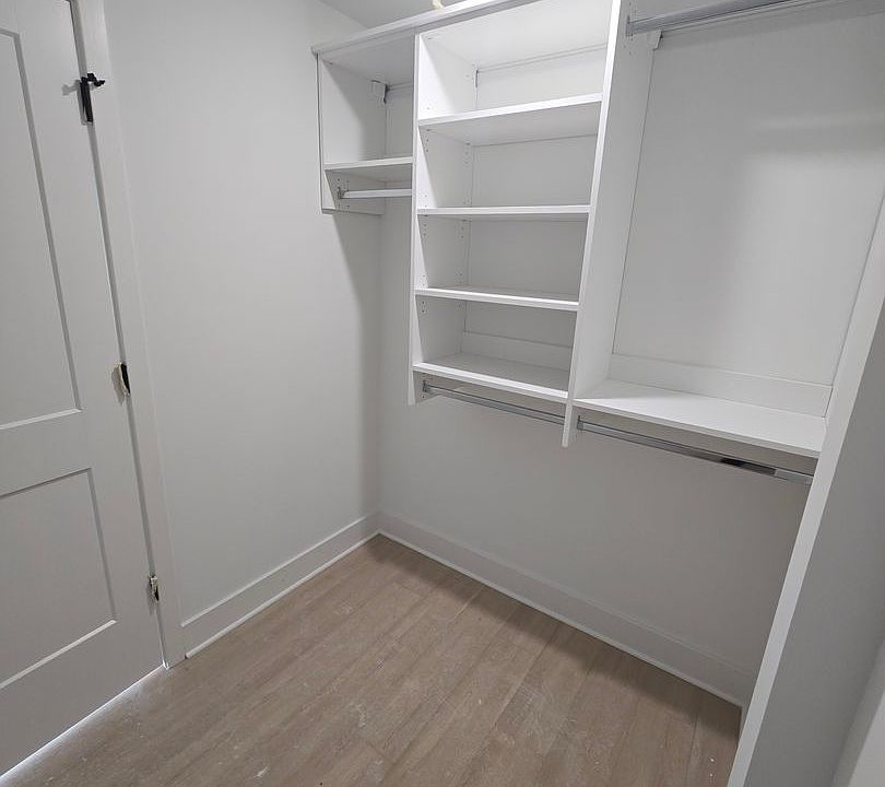 1st image of 3310 Fairmount Ave #7