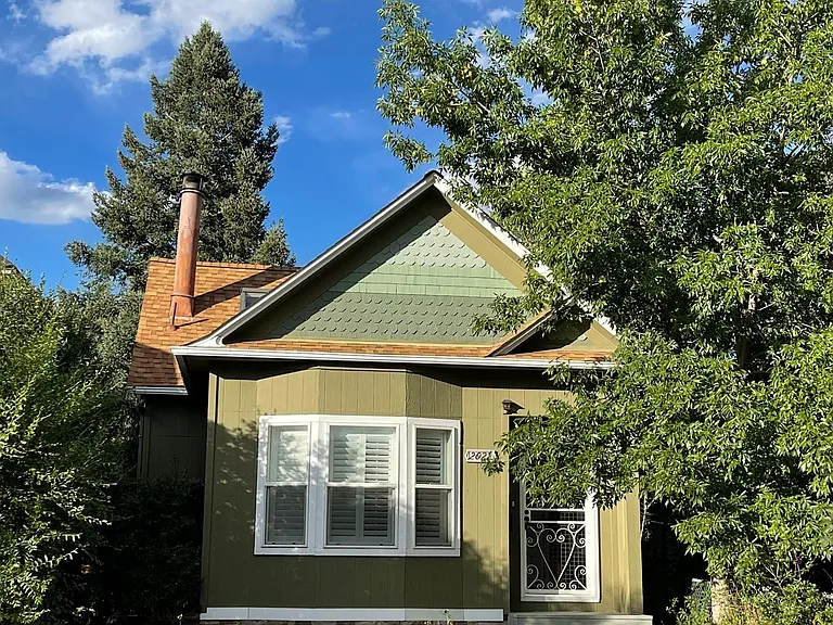 2022 W Pikes Peak Ave — Photo 1
