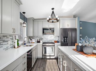 316 Bluestem Ave, Shakopee, MN 55379