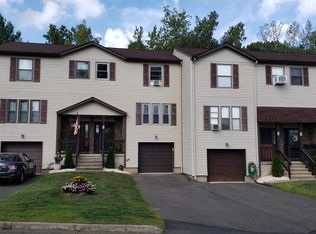 97 Country Hill Rd, Naugatuck, CT 06770