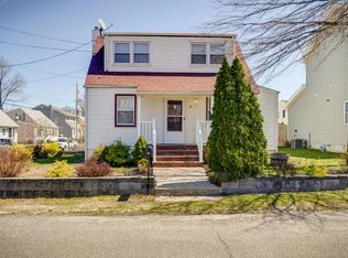 24 Compton Ave, Hazlet Township, NJ 07734