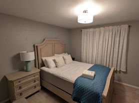 6970 California Ave SW