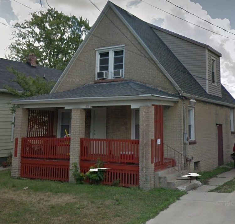 1st image of 806 Houghton St