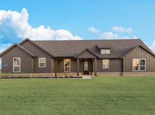2911 Mossy Oak Dr, Terrell, TX 75161