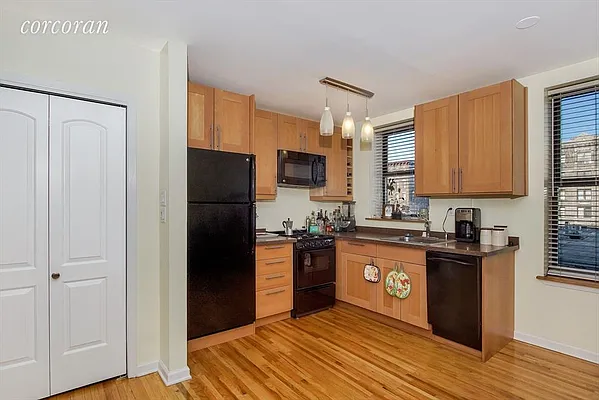 Rented by Owner | media 8