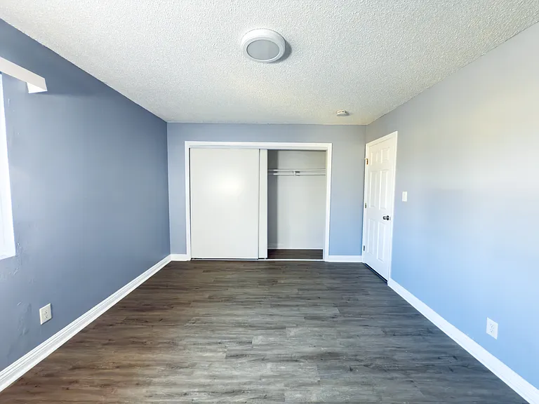 10923 California Ave #B — Photo 11