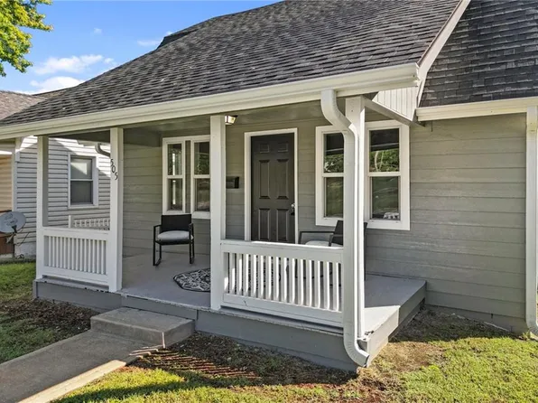 505 S Shaw St, Richmond, MO 64085