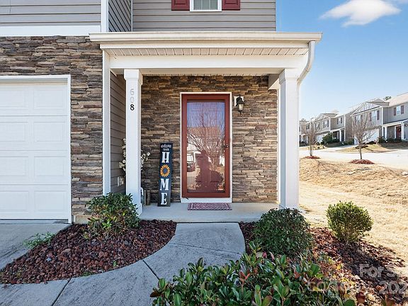 2nd image of 608 Nannyberry Ln