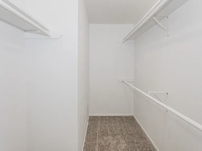 1410 Martinsville St — Photo 10