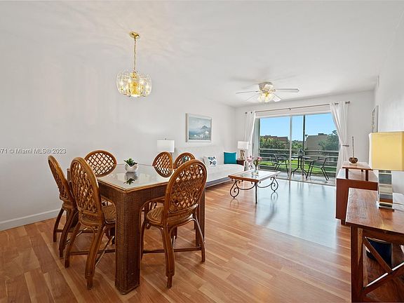 5th image of 9900 Sunrise Lakes Blvd APT 308